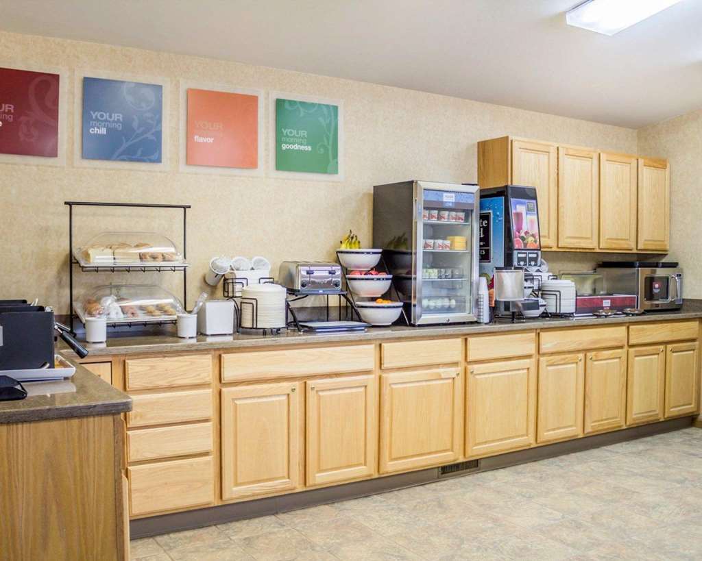 Comfort Inn Iron Mountain Restoran gambar