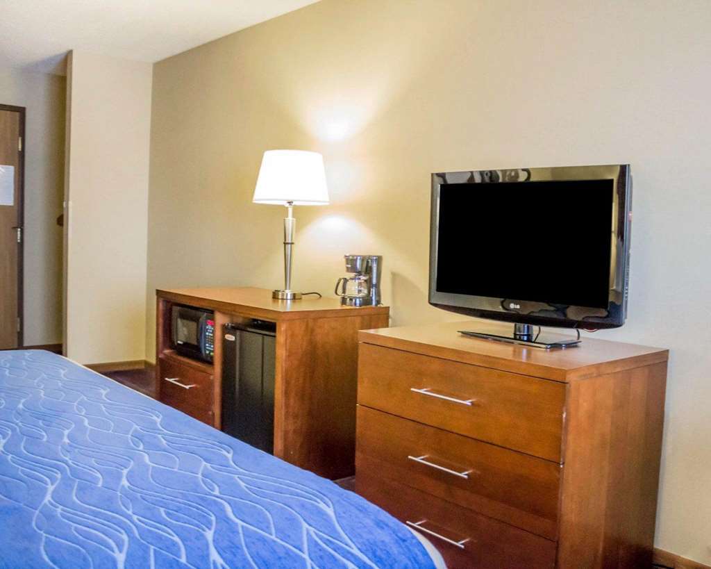 Comfort Inn Iron Mountain Bilik gambar