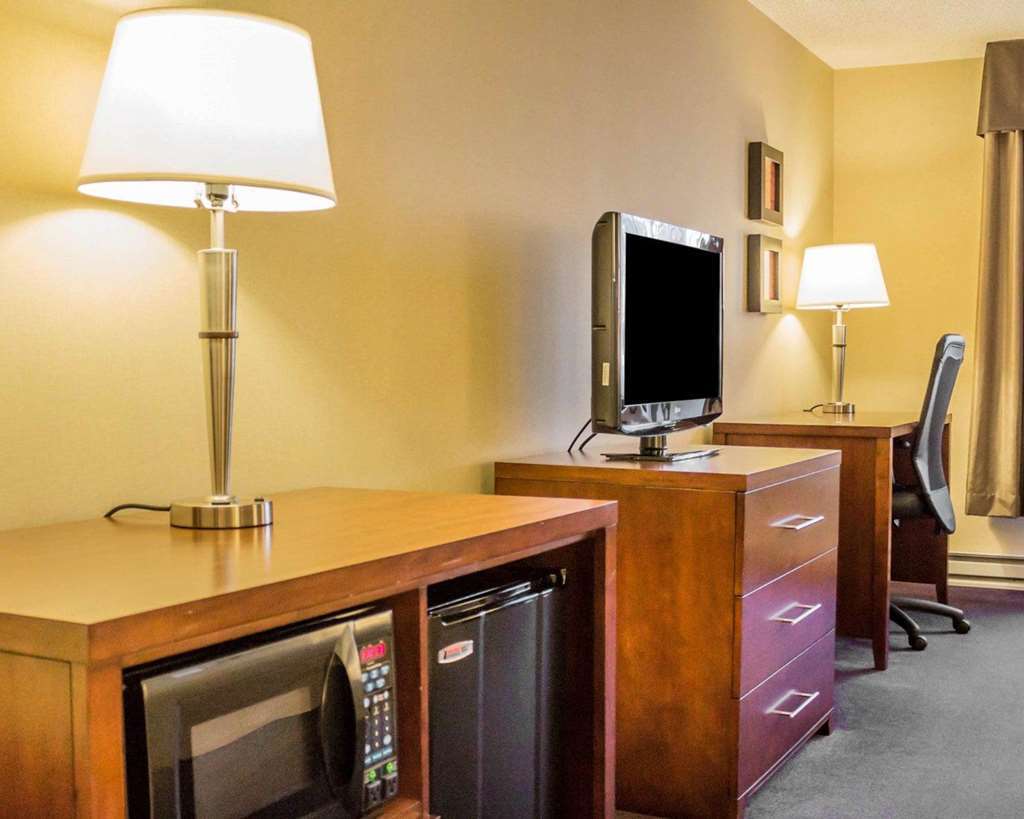 Comfort Inn Iron Mountain Bilik gambar